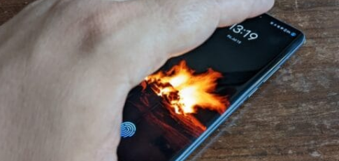 WaveUp应用程序可让您无需触摸即可唤醒手机