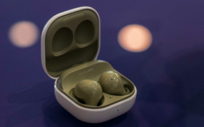 2月18日以一个的价格获得两个三星GalaxyBuds2